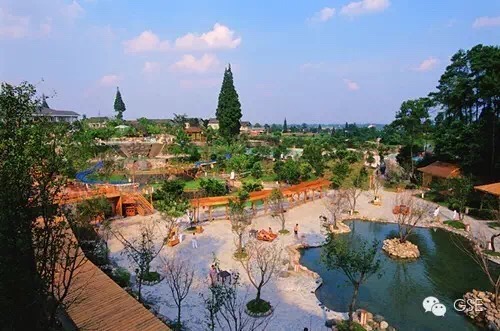 峨眉山報國寺景區